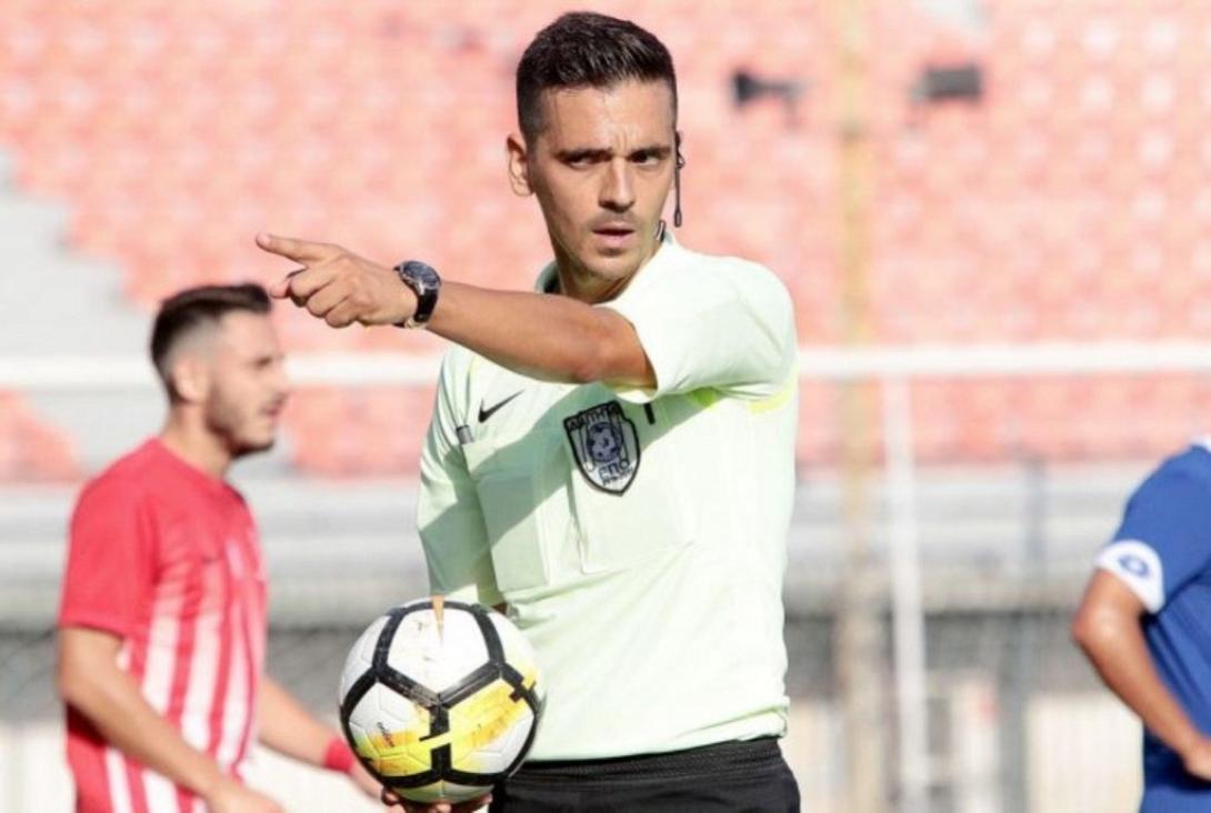 Γκορτσίλας διαιτητής