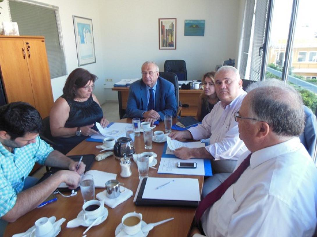 Το ΠΑΜΕ για την επεισοδιακή επίσκεψη Γρηγοράκου στο ΠΑΓΝΗ