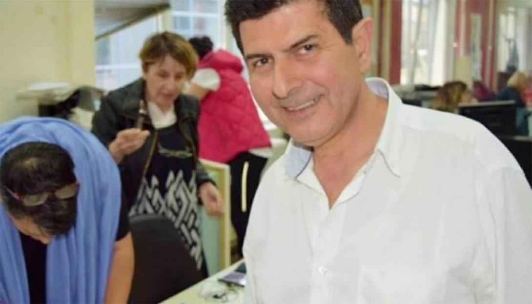 νίκος γρυλλάκης