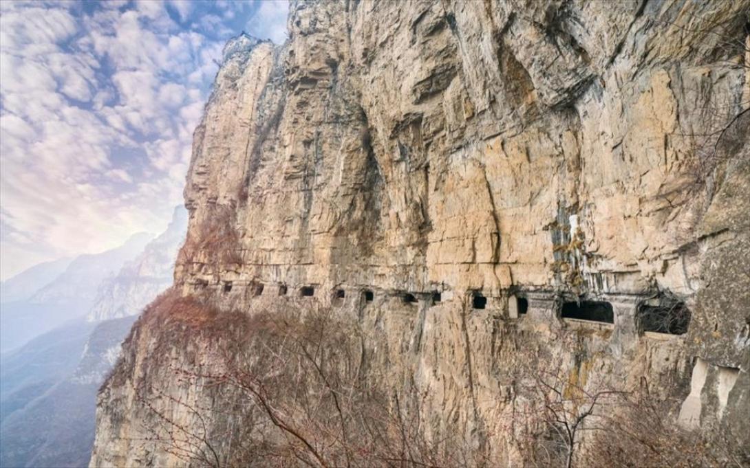 επικινδυνος δρομος στην Κινα