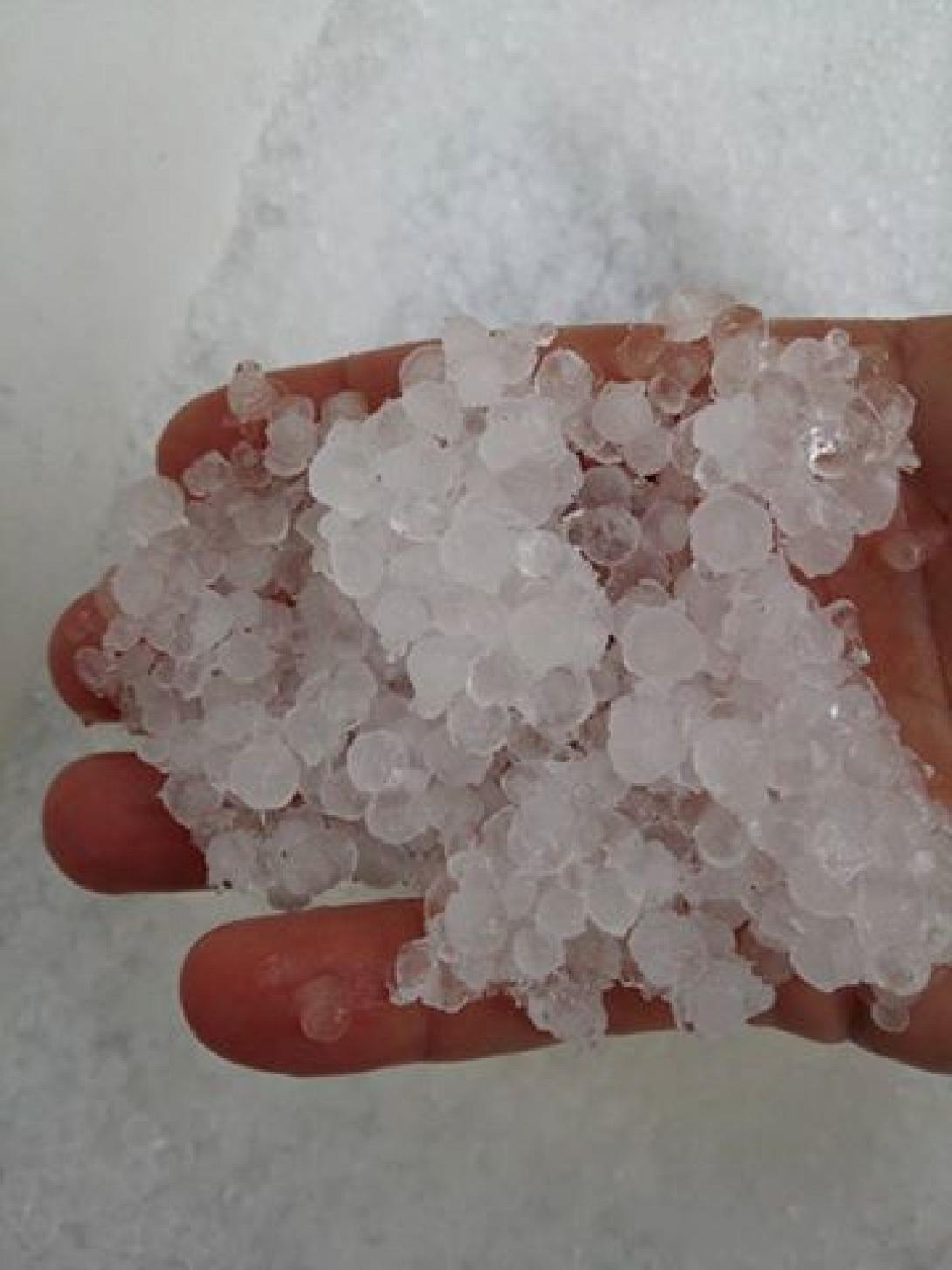 χαλάζι πεζά