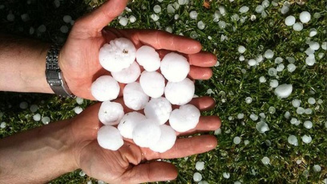  Έκκληση να «σηκωθούν» τα αεροσκάφη χαλαζικής προστασίας ζητούν οι παραγωγοί της Β. Ελλάδας