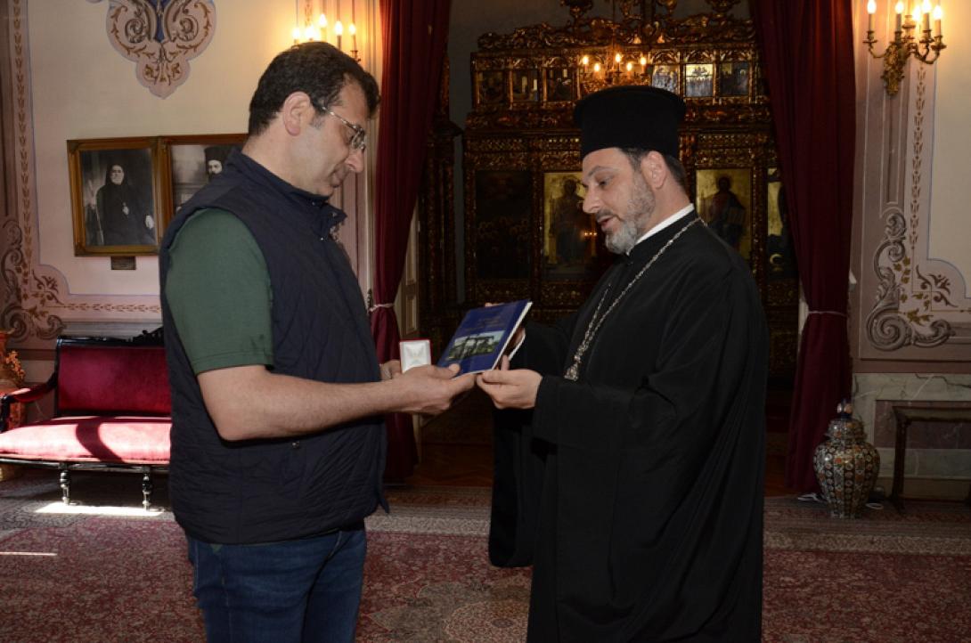 Επίσκεψη του δημάρχου Κωνσταντινούπολης στην Θεολογική Σχολή της Χάλκης