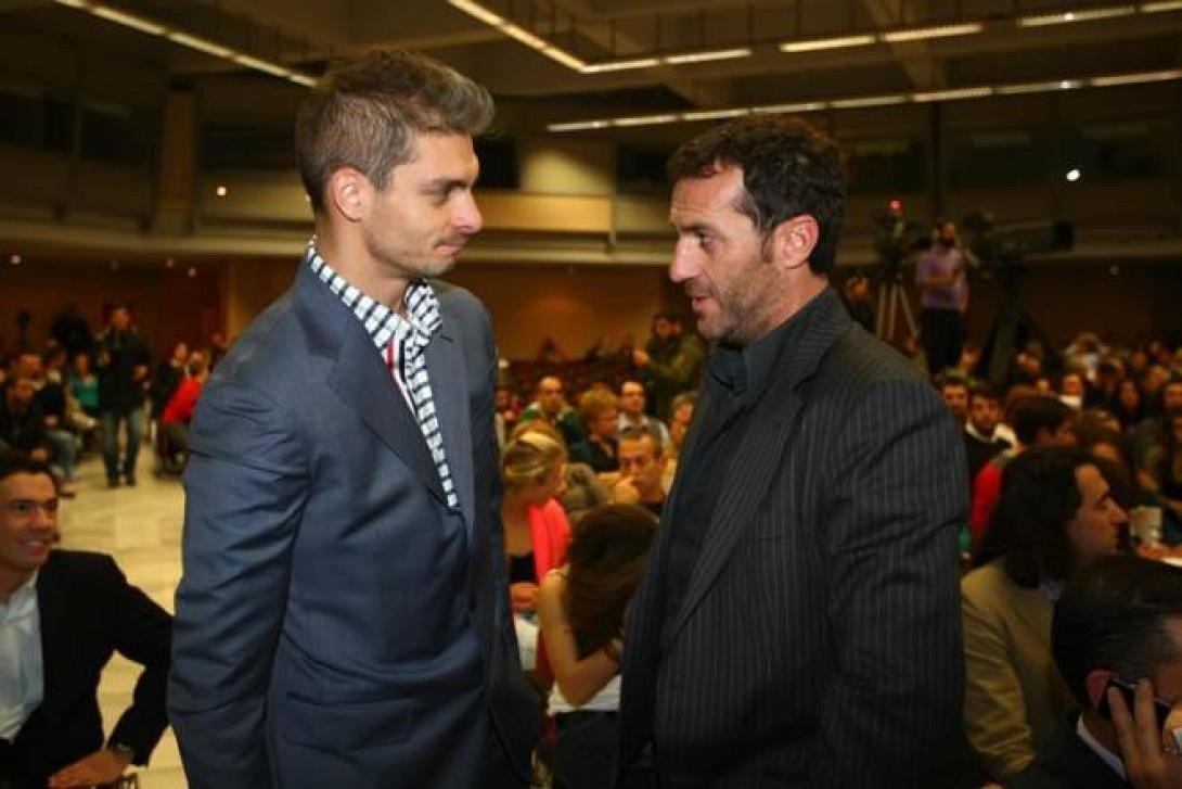 Σε συζητήσεις με Χαριστέα και Γκούμα η ΕΠΟ