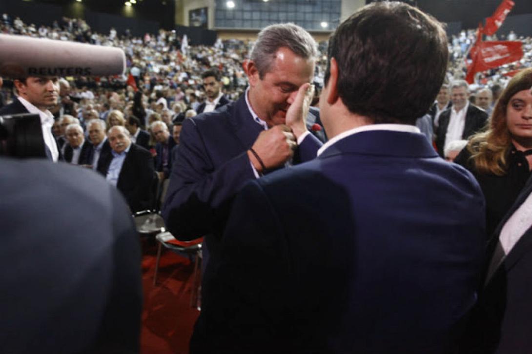 τσίπρας καμμένος χαστούκι