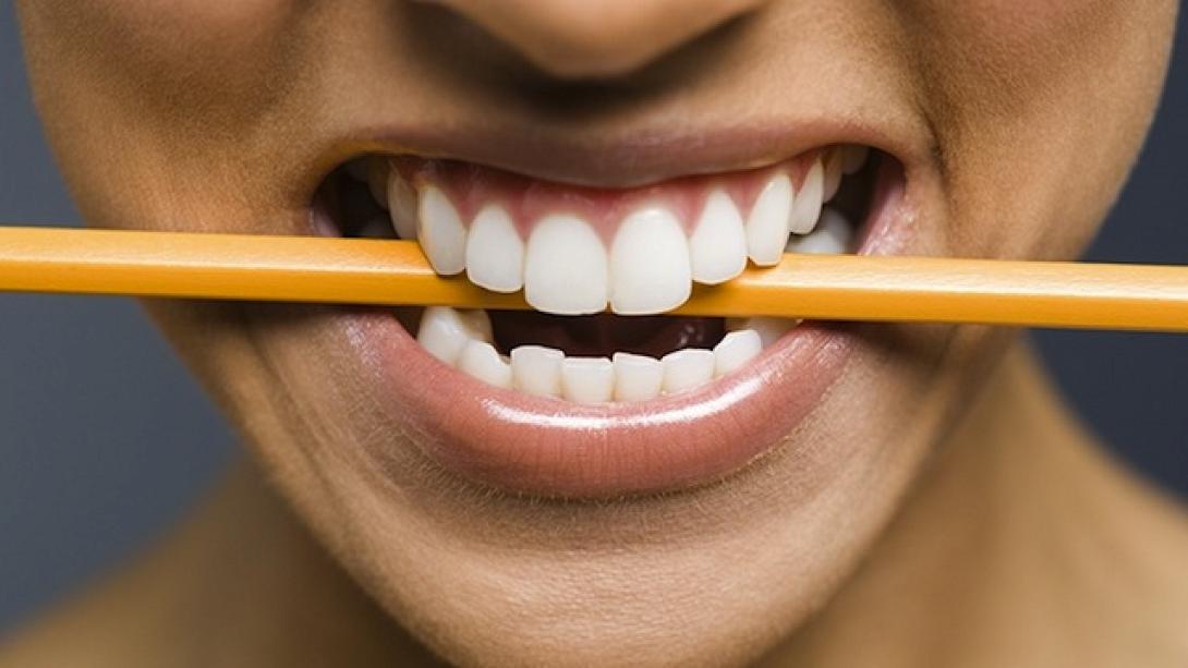 Πονοκέφαλος; Διώξτε τον με ένα...μολύβι!