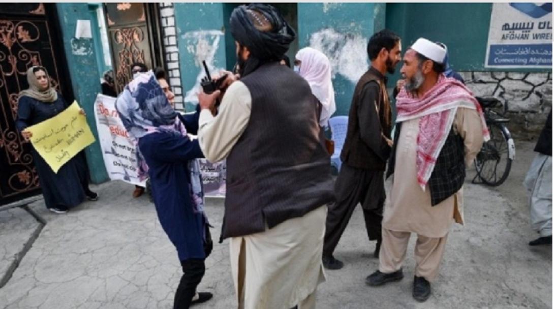 ΤΑΛΙΜΠΑΝ ΓΥΝΑΙΚΕΣ