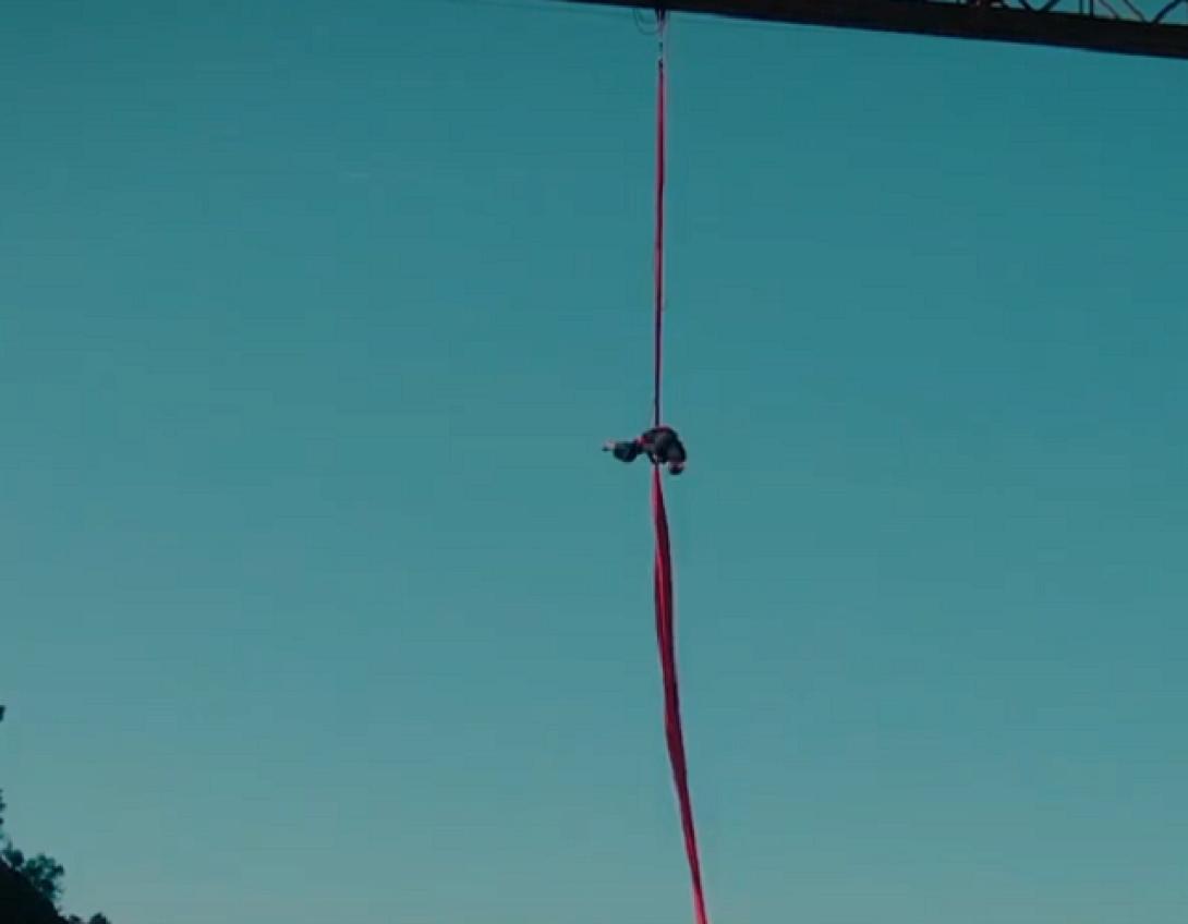 εναέριος χορός