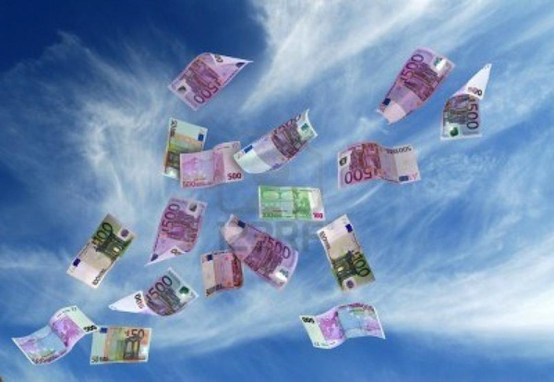 Επιτέλους μια ευχάριστη είδηση: "Οχι" σε νέες περικοπές στους μισθούς των Ελλήνων λέει ο επικεφαλής του ESM