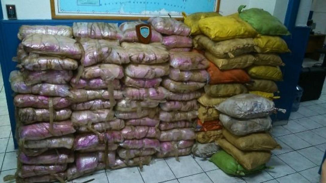 "Μπλόκο" σε 100 κιλά ηρωϊνης στο λιμάνι της Ηγουμενίτσας