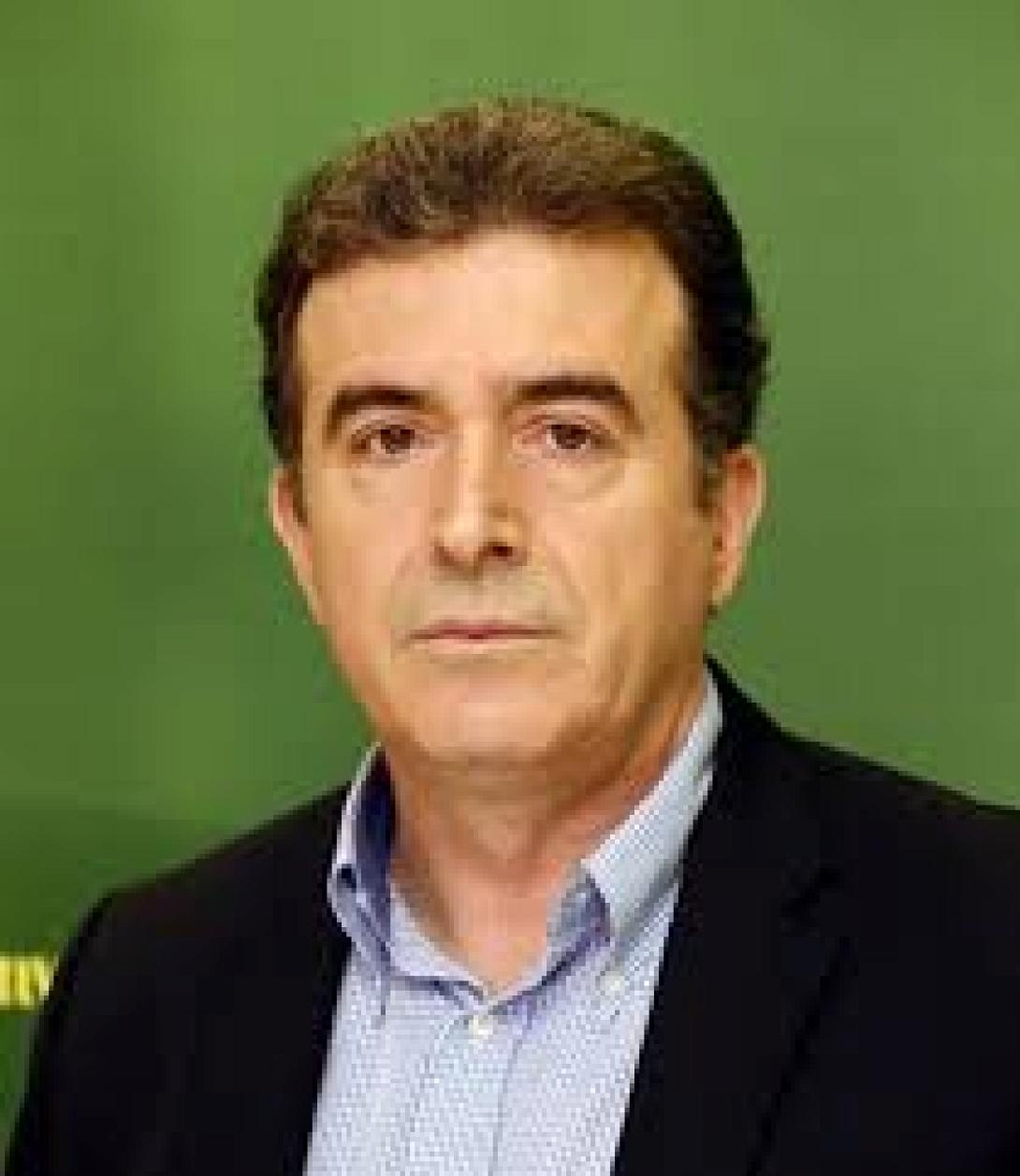 Από το Δημόσιο πρέπει να φύγουν πρώτα συγγενείς, φίλοι και ρουσφέτια των πολιτικών, δήλωσε ο Μ. Χρυσοχοΐδης