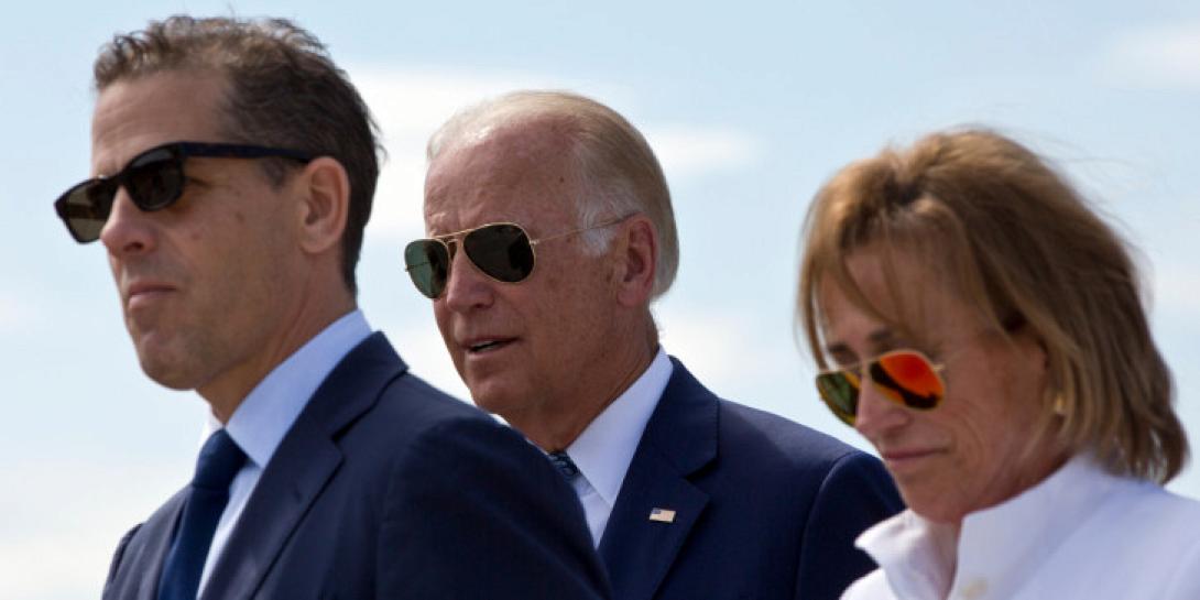 hunter-joe-biden-2016.jpg
