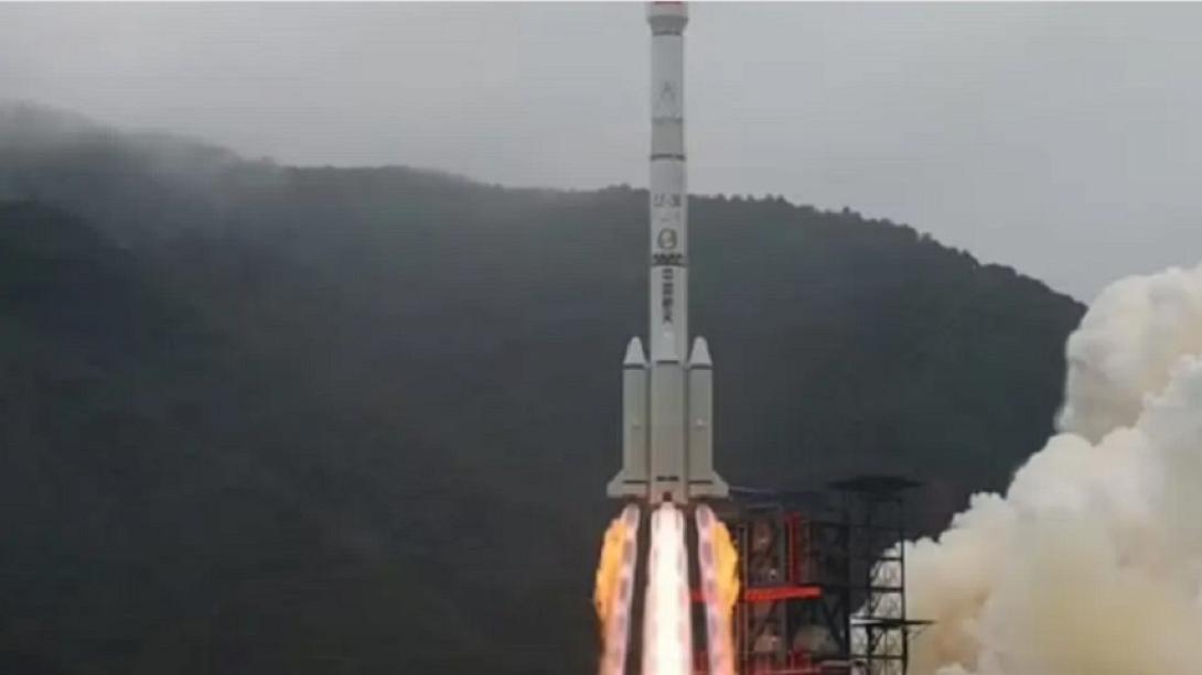 κινα πυραυλος