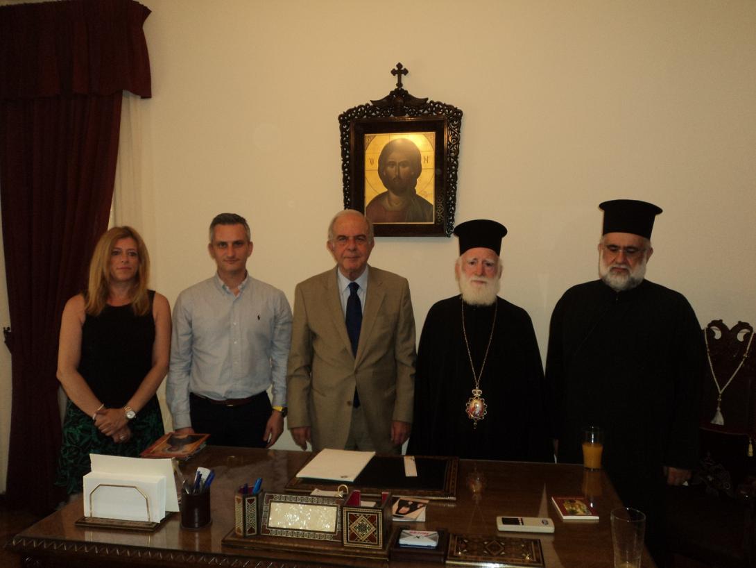 αρχιεπίσκοπος-δήμαρχος