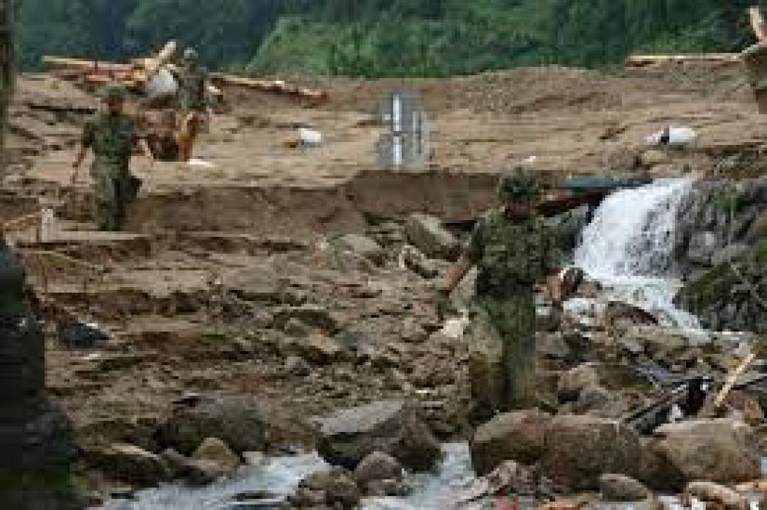 Χιλιάδες διασώστες διεξάγουν έρευνες για τον εντοπισμό αγνοουμένων στη Χιροσίμα
