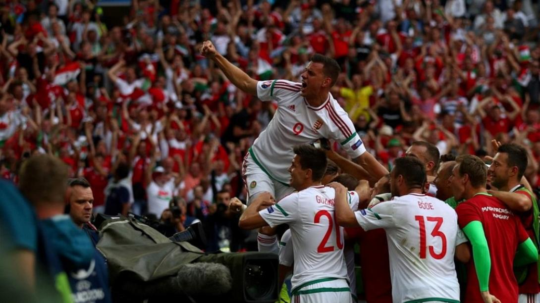 iceland-hungary.jpg