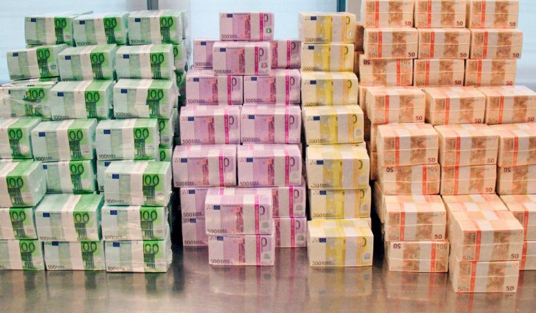 Κοντά στο 1 δισ. από την Ευρωπαϊκή Τράπεζα Ανασυγκρότησης η Ελλάδα