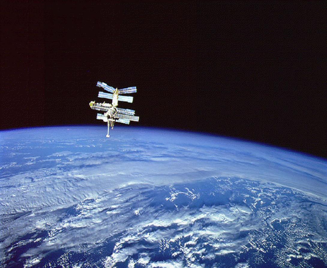 Ανακάλυψαν μόριο που ίσως  δώσει απαντήσεις για την προέλευση ζωής στο σύμπαν