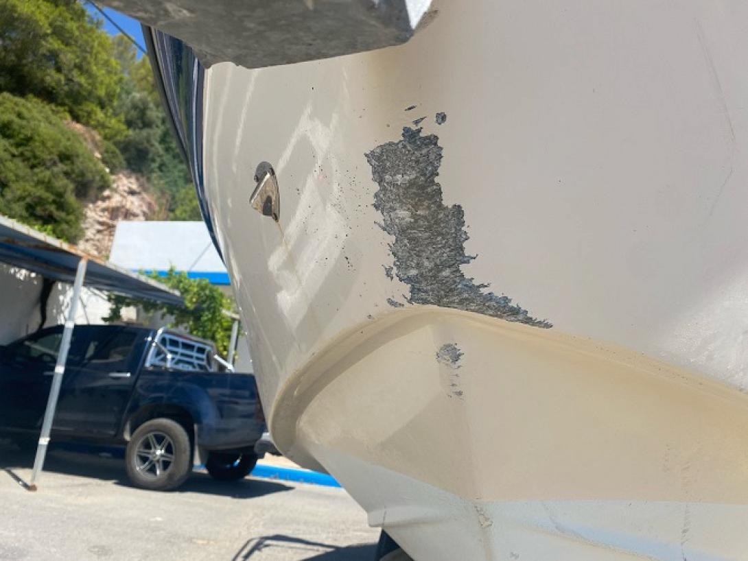 φθορές στο σκάφος