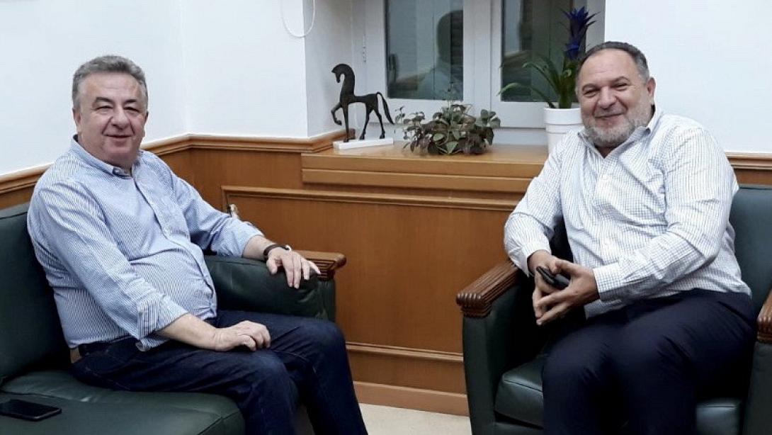 αρναουτακης κουρακης.jpg