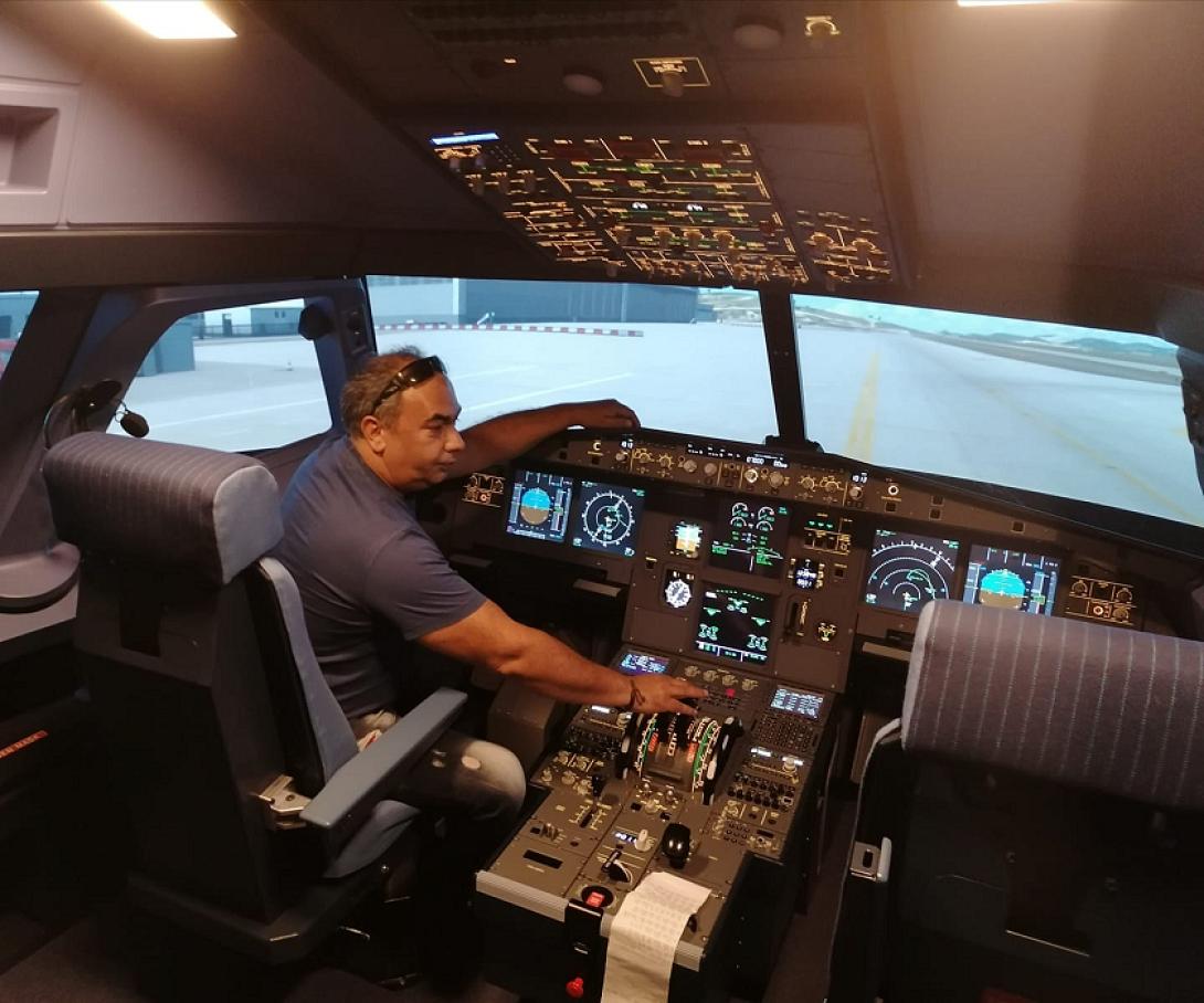 Μανος Παπαδογιαννης