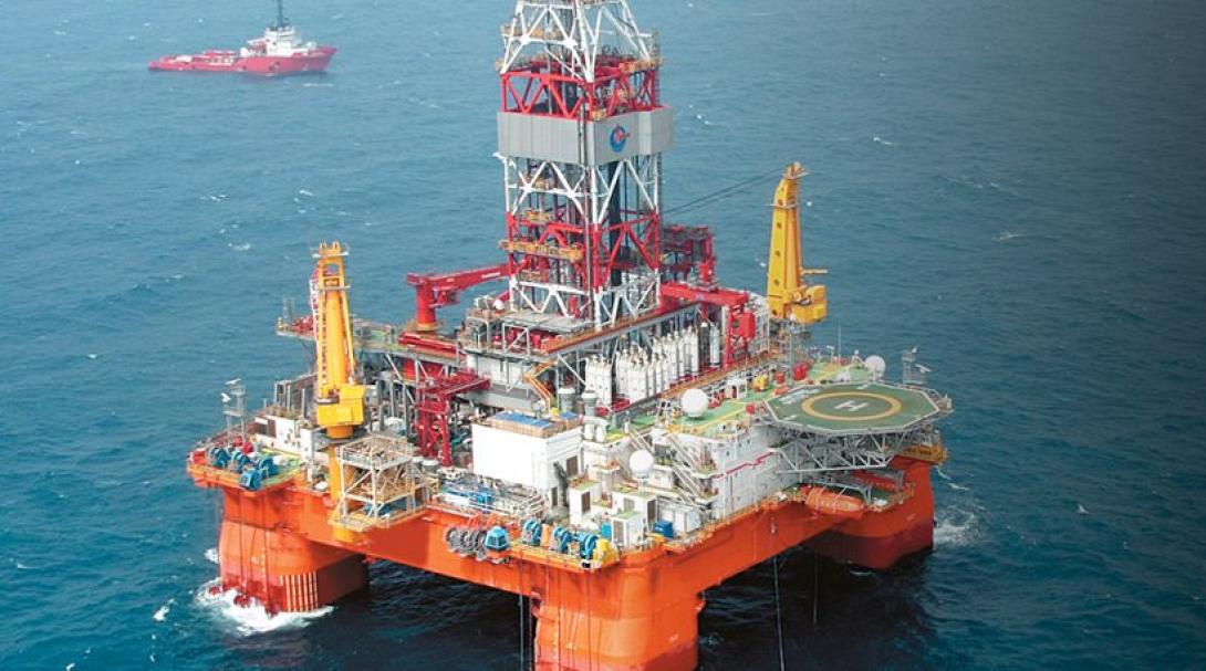 εξέδρα πετρελαίου ΑΟΖ