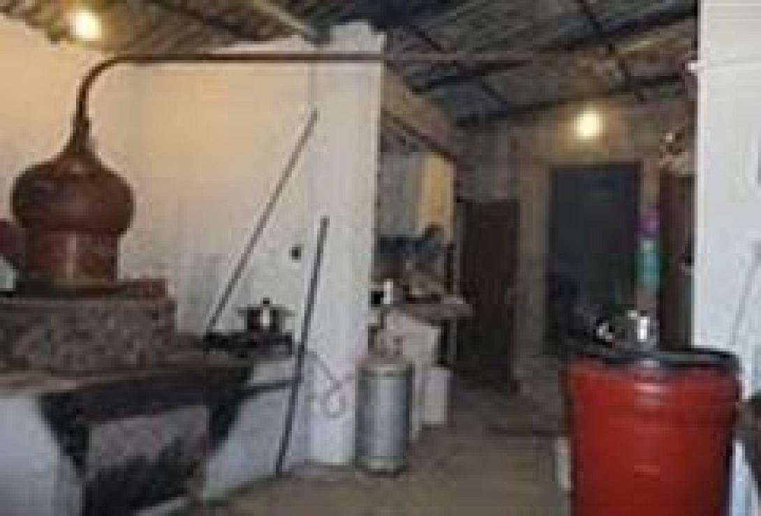 Πώς να αφαιρέσεις λεκέ από χλωρίνη