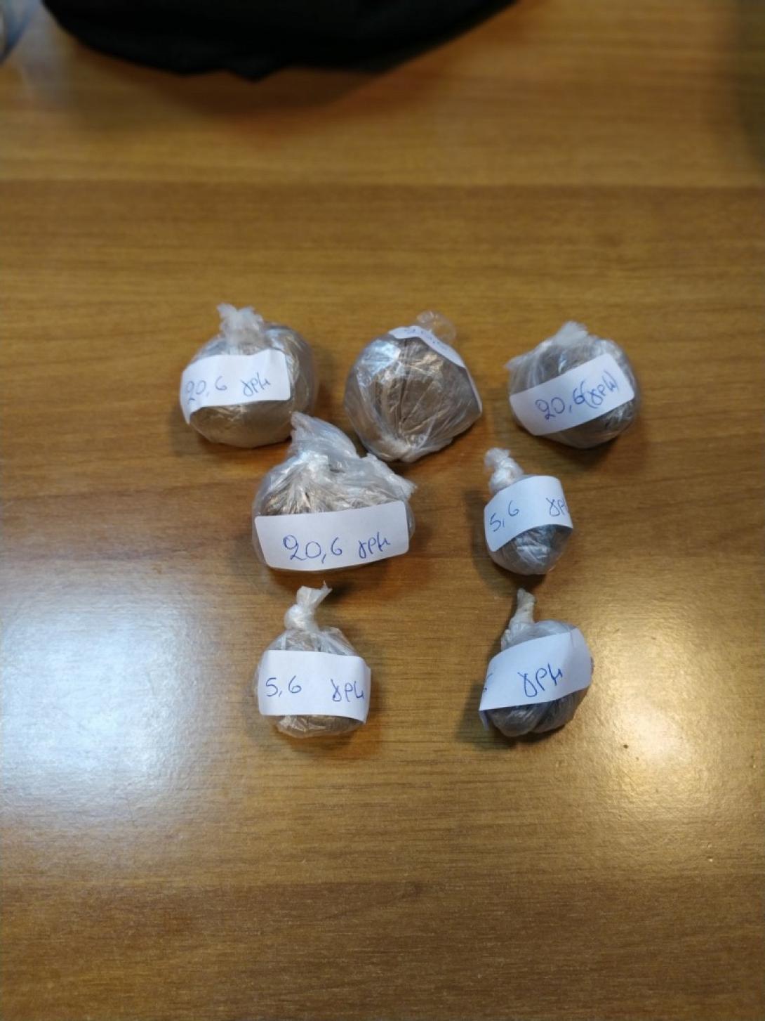 Η ηρωίνη που βρέθηκε κατά την διάρκεια της αστυνομικής επιχείρησης.