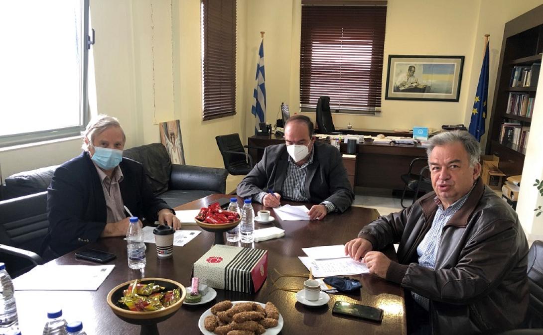 Υπογραφή σύμβαση ανοικτών χώρων