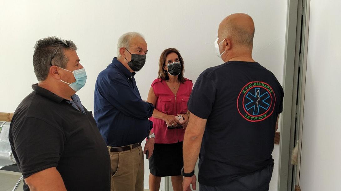 Λαμπρινός - εμβολιασμοί