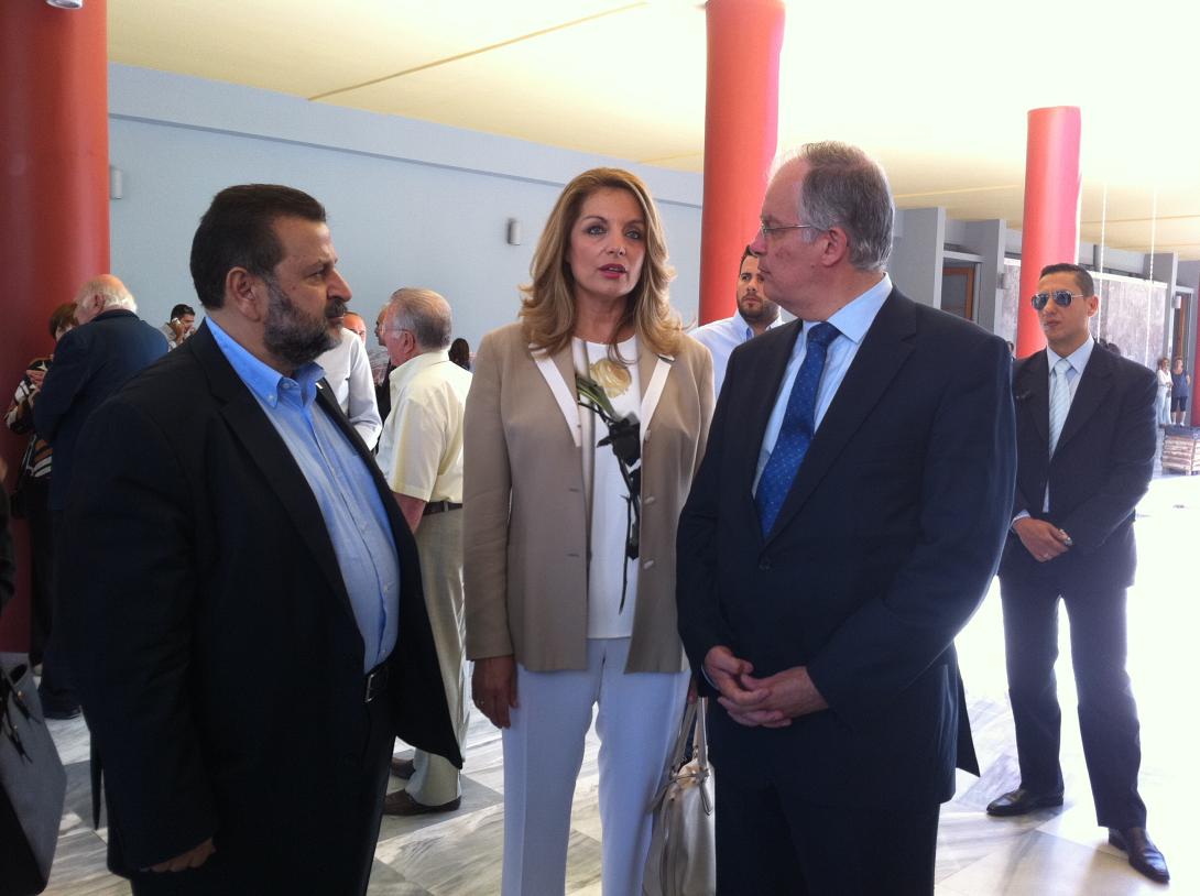 Έσπευσαν να χαιρετήσουν και να φιλήσουν την Γκερέκου