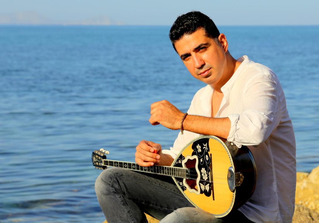 παξιμαδάκης