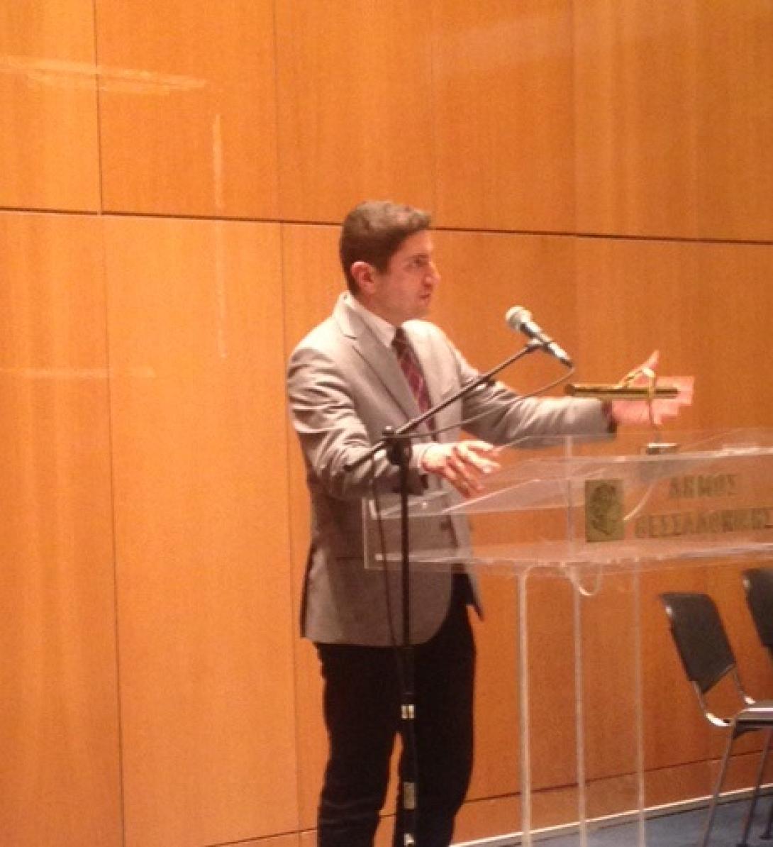 Λευτερης Αυγενακης