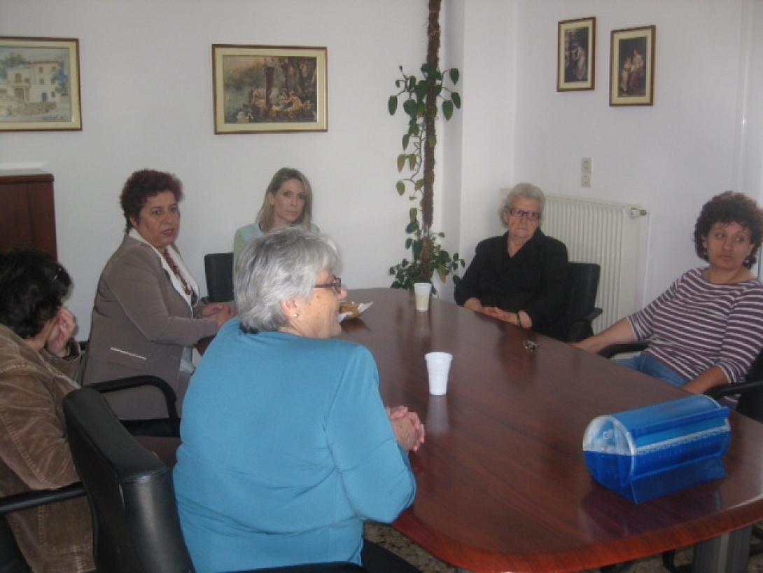 Επίσκεψη Μαρίας Τσόκα και Μαρίας Τιτομιχελάκη-Μπέρκη στο κέντρο Περίθαλψης Παιδιών Πόμπιας