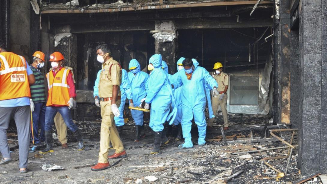 ινδία φωτιά