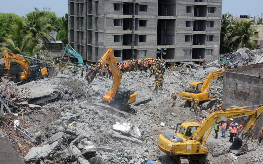 Δύο νεκροί και 12 τραυματίες από κατάρρευση κτιρίου στο Παρίσι