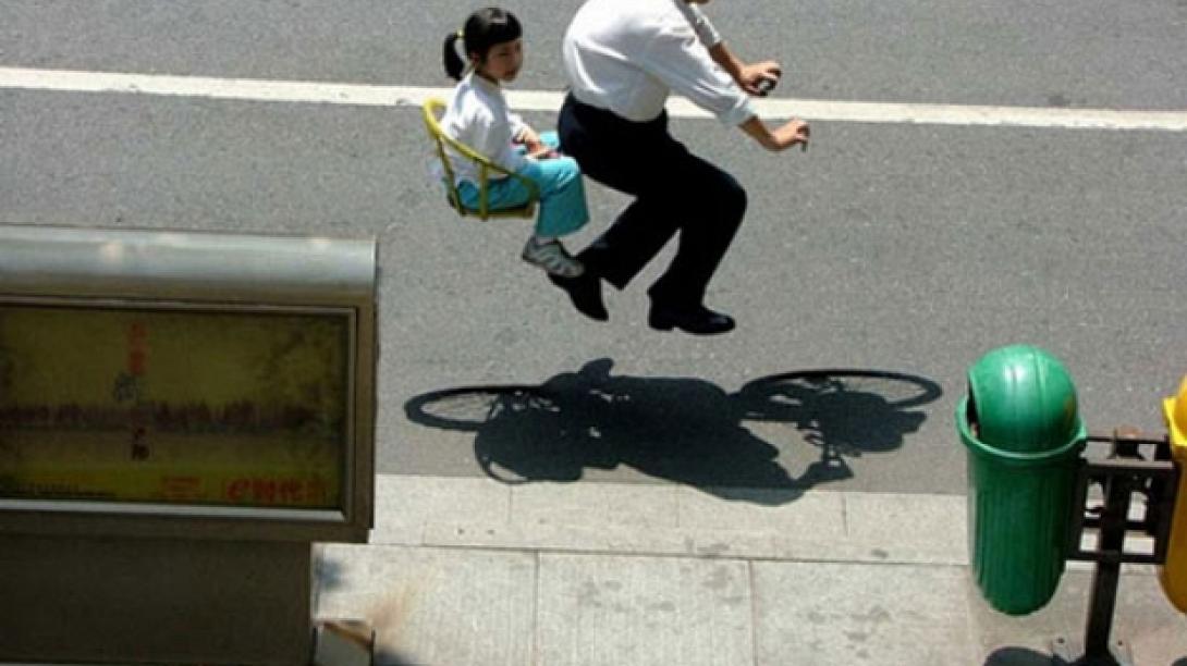 Χτίζοντας με αόρατα υλικά φτιαγμένα με... φως