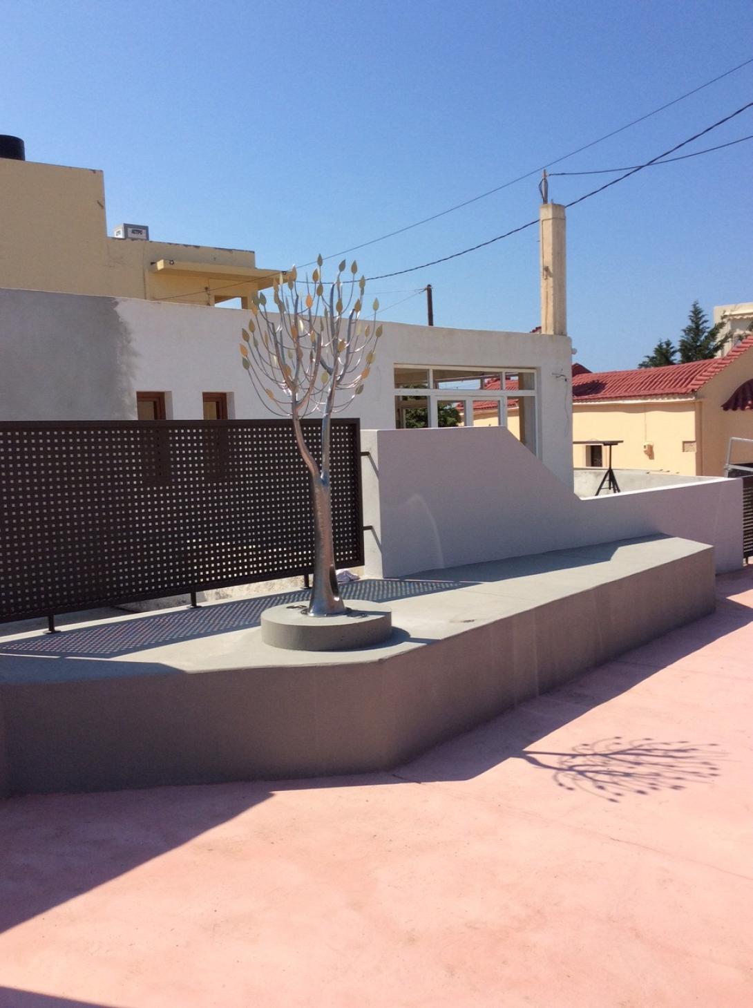 μνημειο ηρωων Σισι