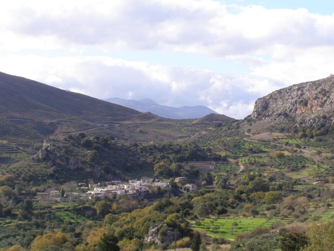 Τιμούν τους εκτελεσθέντες στο Καμαράκι