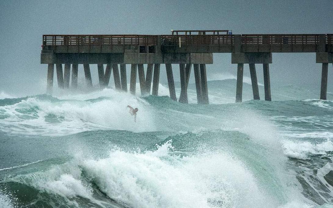 τυφώνας ησαϊας
