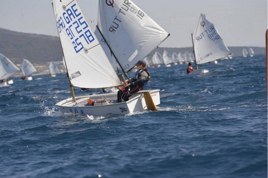 ιστιοπλοια