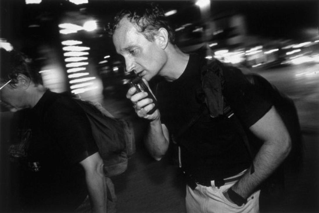 Ο Γιατρός του ... δρόμου που "υποδύεται" τον άστεγο