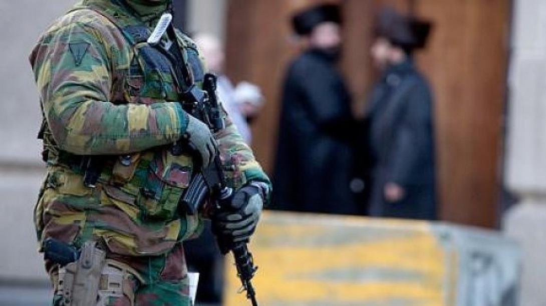 στρατός βρυξέλλες