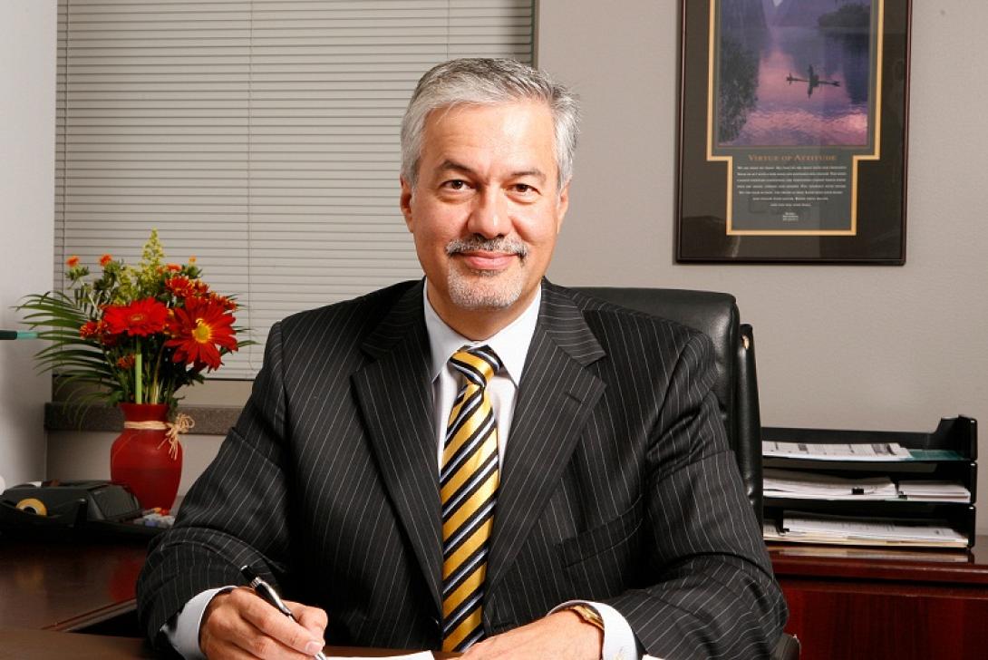 Οι Κρήτες του κόσμου γράφουν για την υπόθεση Ρίχτερ - Η επιστολή Μανουκαράκη σήμερα στο eΚρήτη