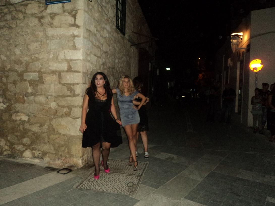 λάκκος κόκκινα φανάρια