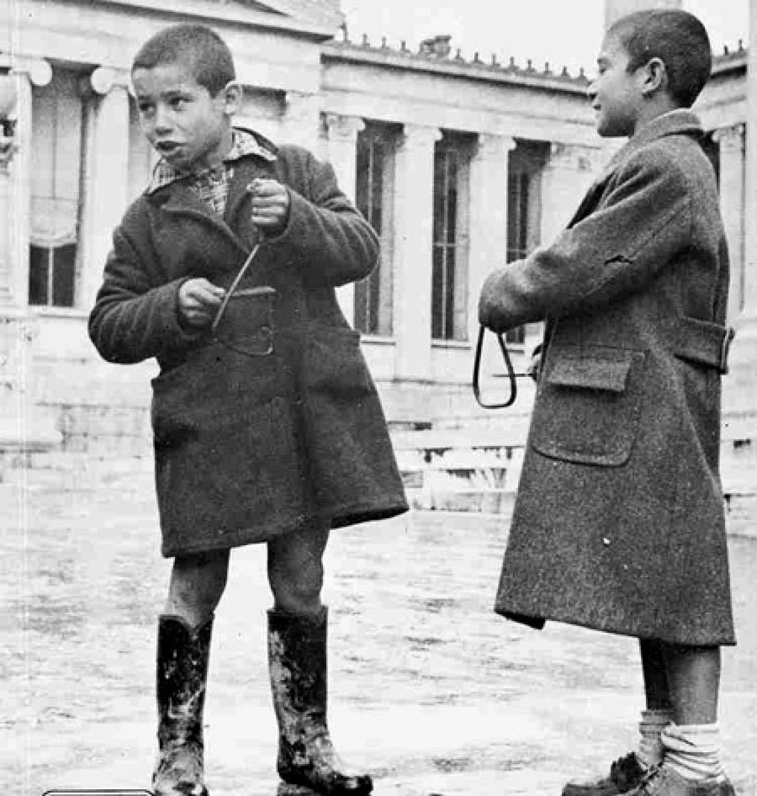 "Να τα πούμε;" Τα Χριστουγεννιάτικα κάλαντα στην Ελλάδα