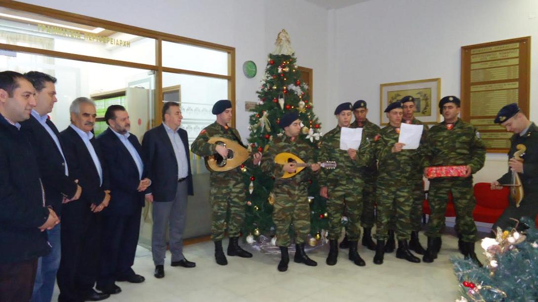 Πλημμύρισε από ευχές και κάλαντα η Περιφέρεια Κρήτης 