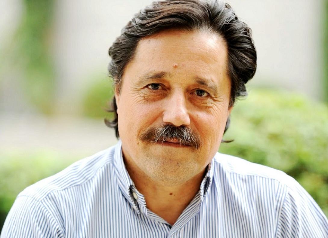 σάββας καλεντερίδης