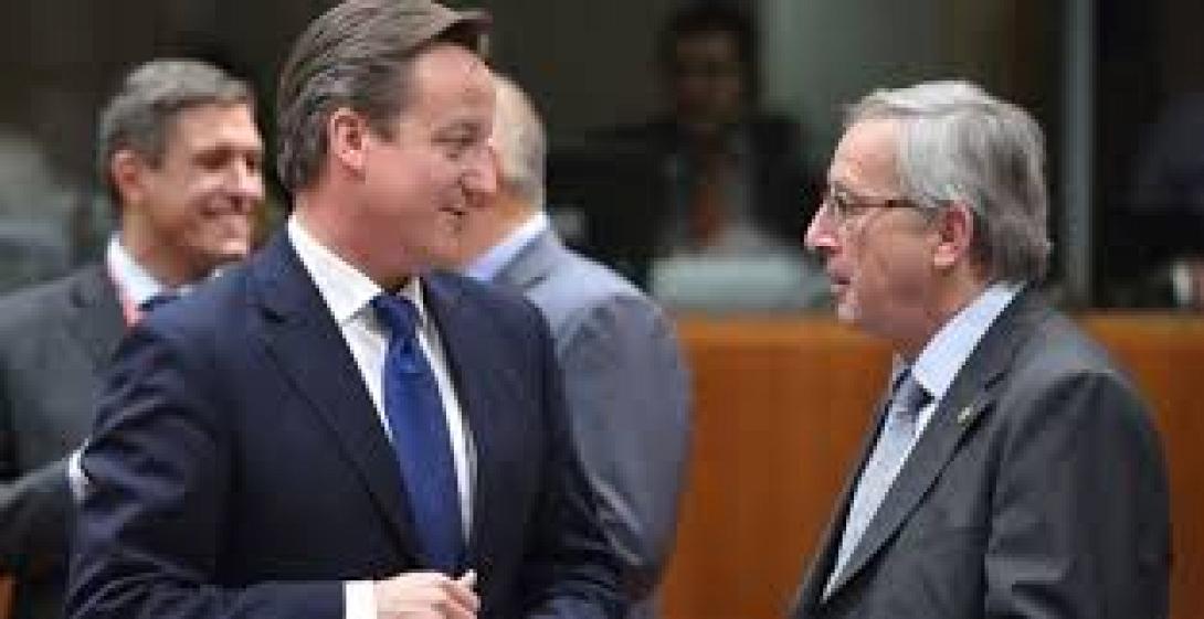 Ο Κάμερον δίνει μέχρις εσχάτων τη μάχη κατά του Γιούνκερ