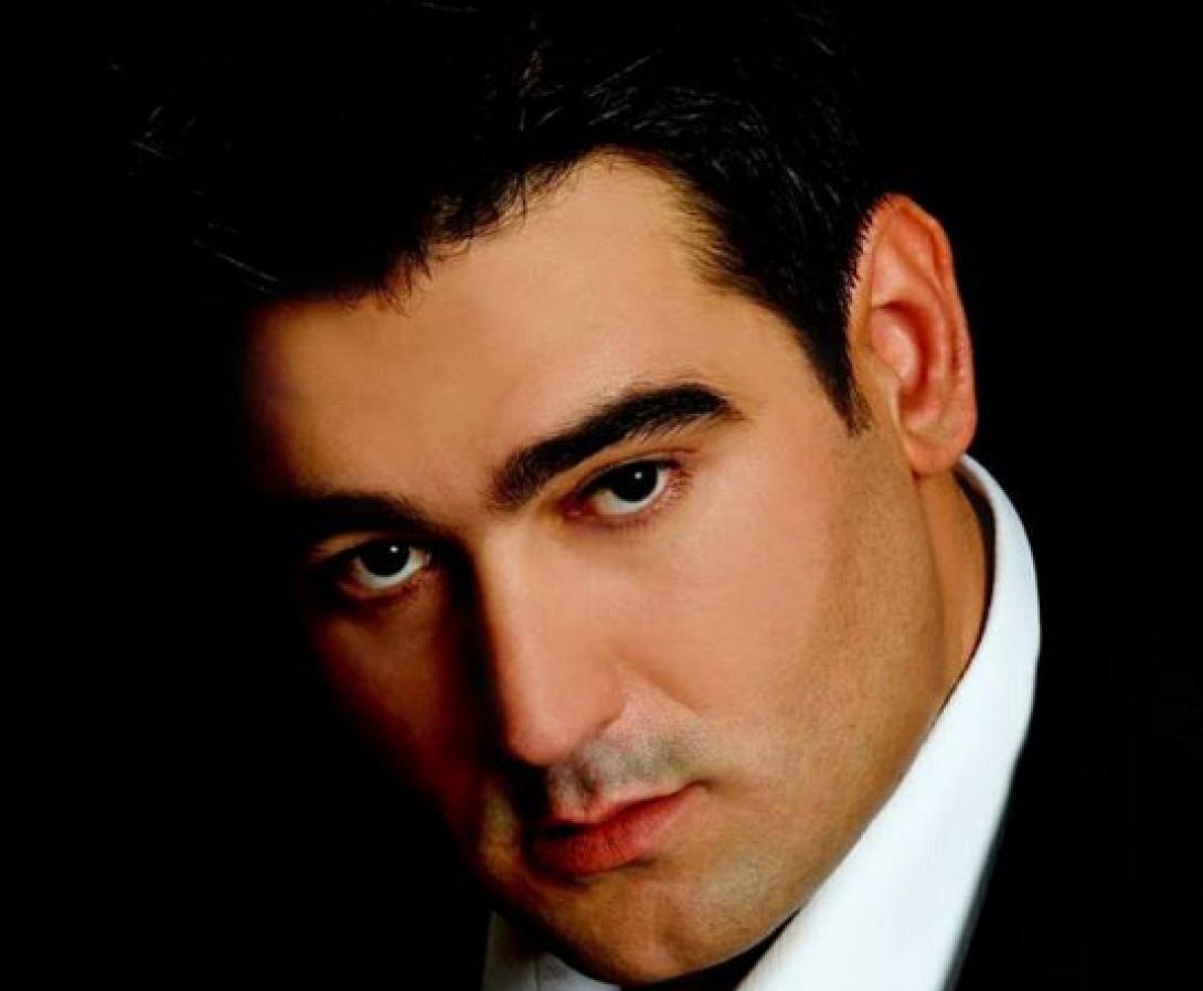 karagiannakis.png